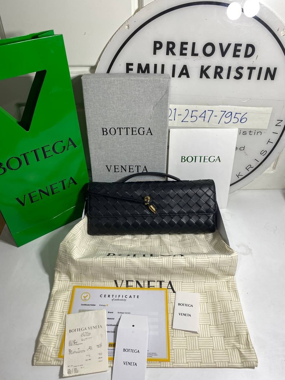 Andiamo Long Clutch With Handle Black