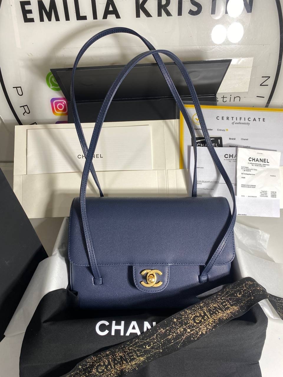 Small Flap Bag Grained Shiny Calfskin Dark Blue Ghw - foto 2